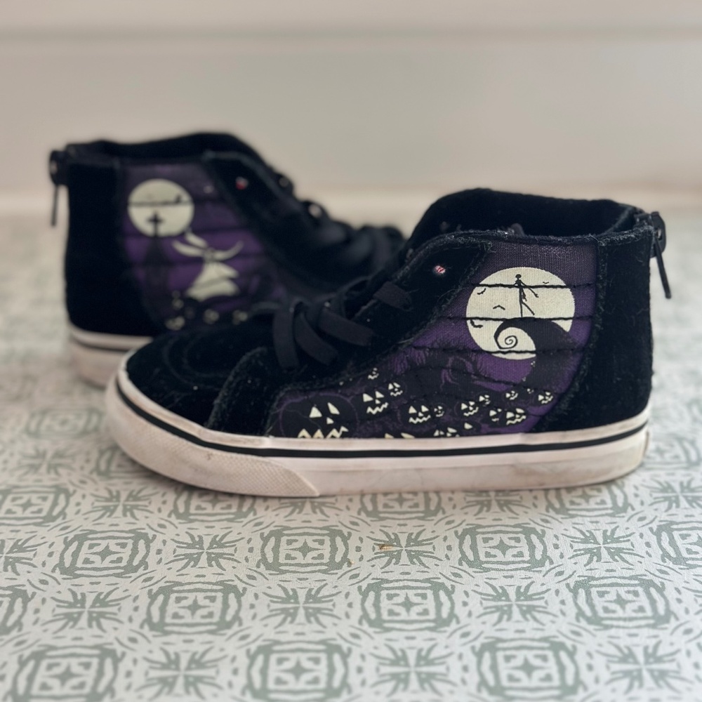 Size 8.0 toddler - VANS The Nightmare Before Christmas, Black/purple shoes